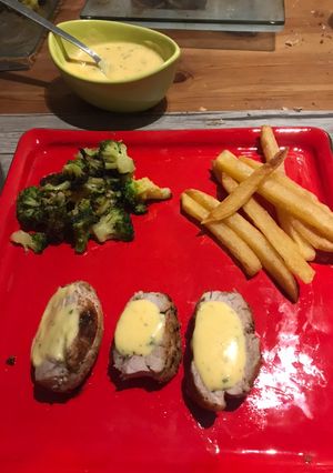 Une photo de Filet mignon de porc sauce béarnaise