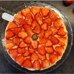Una foto de Tarta de fresas sin horno I Tarta de queso sin horno