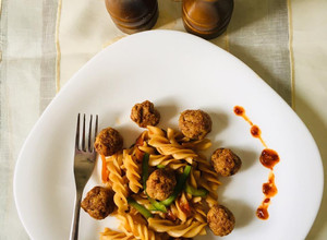 A picture of Creamy Pasta in Fajita Seasoning with Dry Chicken Manchurian.
