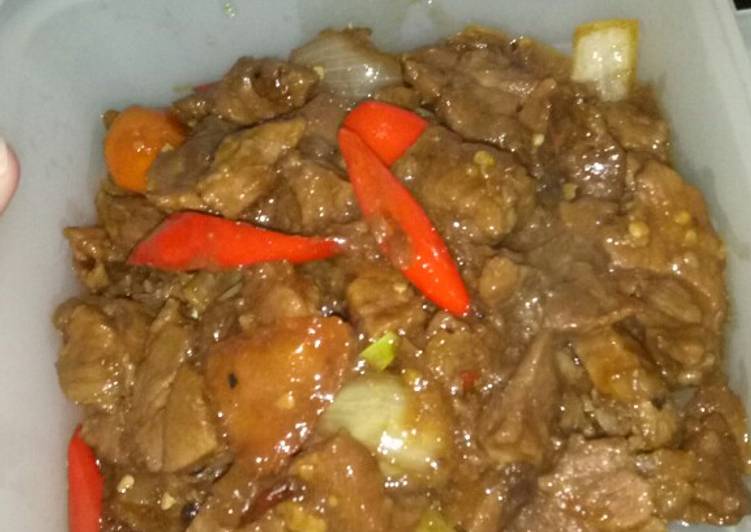 Sapi lada hitam simple