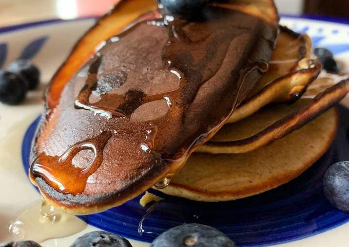 How to Make Super Quick Homemade Whey Protein Pancakes