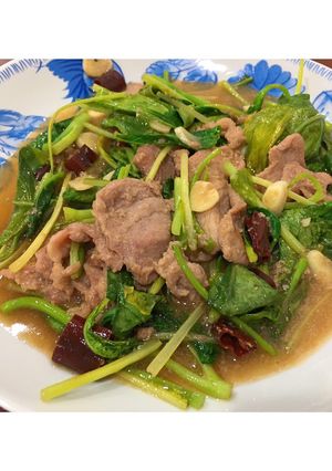 รูปของ คะน้าผัดหมูนุ่ม