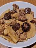 Stew Ribs with.Mushroom and Bamboo Shoots