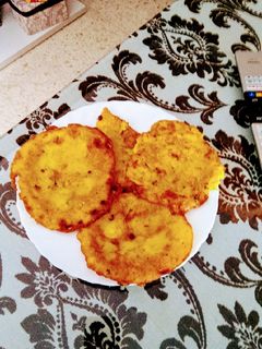 Una foto de Tortillitas de bacalao grande