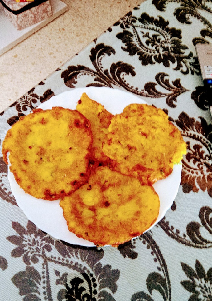 Una foto de Tortillitas de bacalao grande
