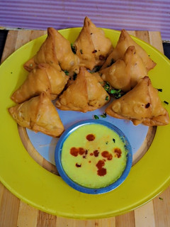 A picture of Potato and Pea Samosas.