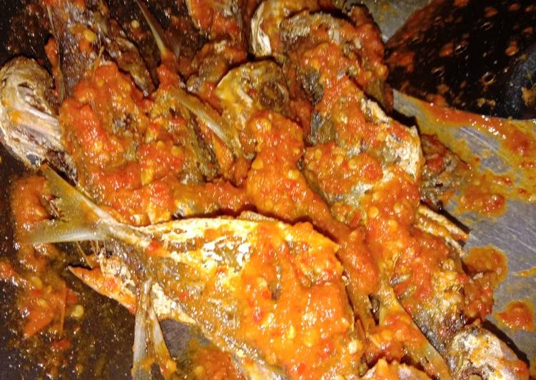 Bagaimana Membuat Ikan selar balado Anti Gagal