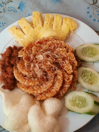 Langkah Mudah untuk Membuat Nasgor ayam, Enak Banget
