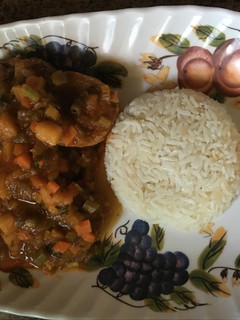 Una foto de Lengua guisada