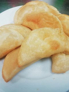 Una foto de Empanadas fritas de queso
