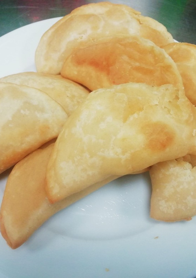 Una foto de Empanadas fritas de queso
