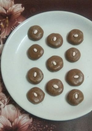 சாக்கோ மில்க் பேடா(choco milk peda recipe in tamil) செய்முறை முக்கிய புகைப்படம்