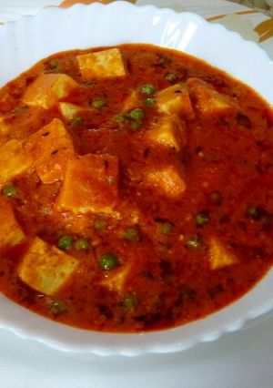 A picture of Matar paneer Masala.