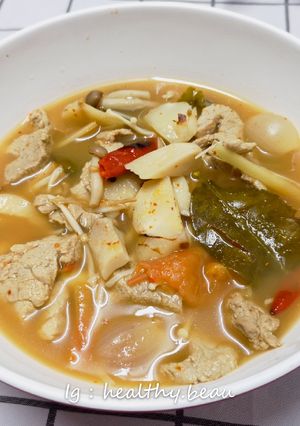 รูปของ (คลีน)ต้มยำหมูสันใน น้ำใส