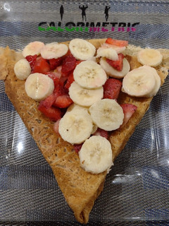 Una foto de 27. Crepas de avena con fruta