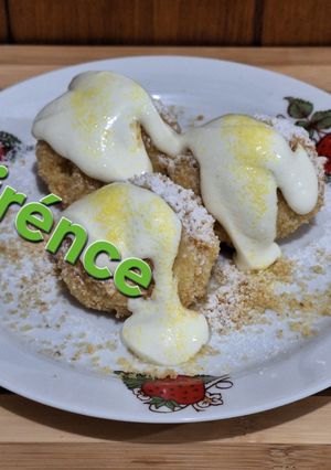 Tejbegríz gombóc 🥛🥚🥛🍊🫐(aszalt vörös áfonyával) recept fotója