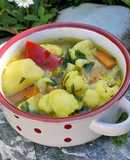 Karfiolos zöldségleves (vegán)