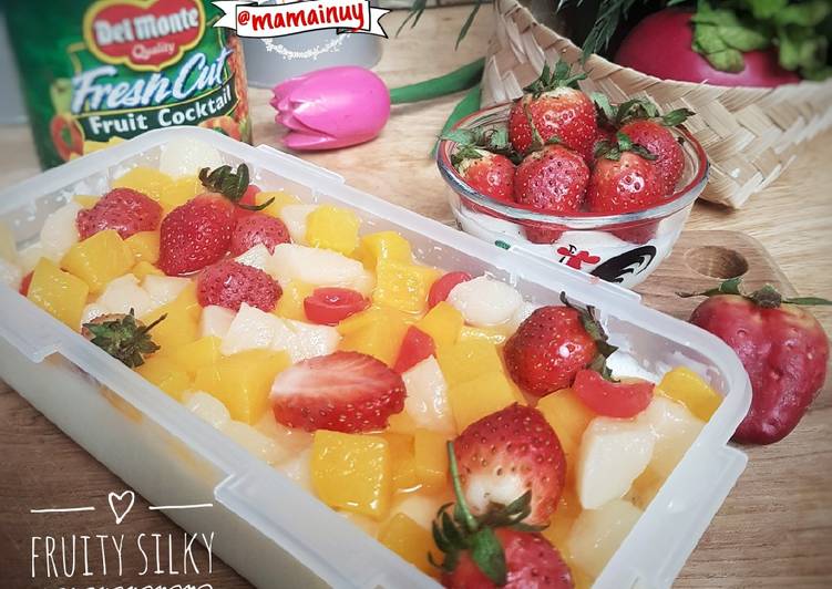 Fruity Silky Pudding aka puding sutra toping buah