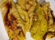 Una foto di tacchino al forno ripieno