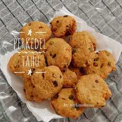 A picture of Perkedel Tahu.