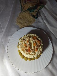 صورة لوصفة سلاطة ارز مشكلة 🍱