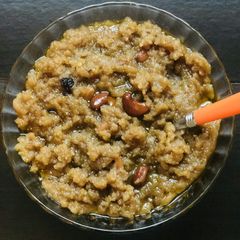 A picture of Atta halwa.