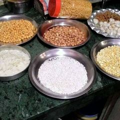 A picture of Home made diet namkeen.