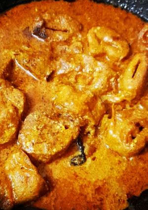 A picture of Creamy masala soya chaap.