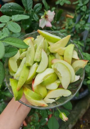 Hình của món Đào ngâm.