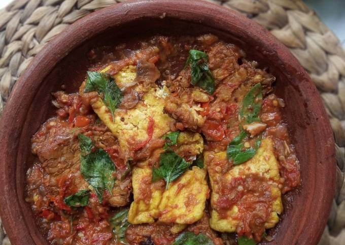 Resep Tahu Tempe Penyet Sambal Kemangi Sayur Bening Oleh Meieka Cookpad