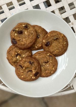 A picture of Vegan chocolate chip & hazelnut cookies.
