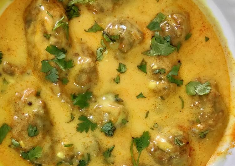 Easiest Way to Prepare Perfect Kadhi Pakoda