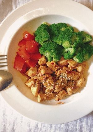 Hình của món 🌶 Ức Gà Xào Cay Eat Clean.