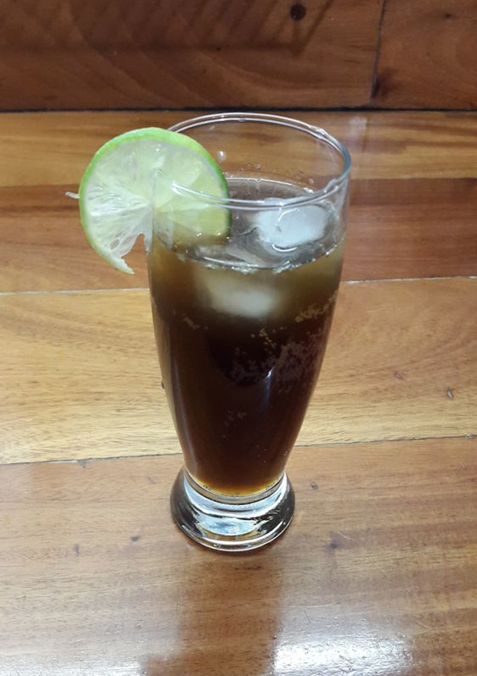 Una foto de Lima-cola