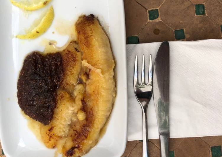 Plátano con confitura de higos