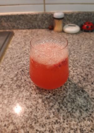 Una foto de Limonada frambuesa