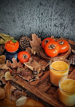 عکسی از دستور اسموتی موز و خرمالو ✨