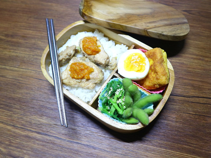 Resep Bento box dengan ayam panggang sambal taichan Irit Anti Gagal