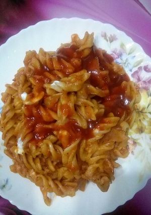 A picture of Saucy creamy pasta.