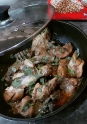 A picture of Roasted Chicken Tikka.