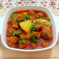 Chicken varhiyan A picture of Chicken varhiyan.