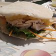 Almuerzo saludable con pollo a la brasa