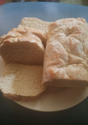 A picture of Classic White Bread Loaf.