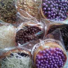 รูปของ Pukis bulan