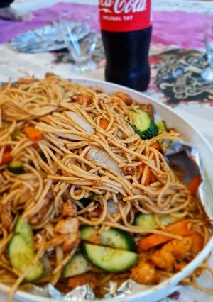 A picture of Chicken chow mein.