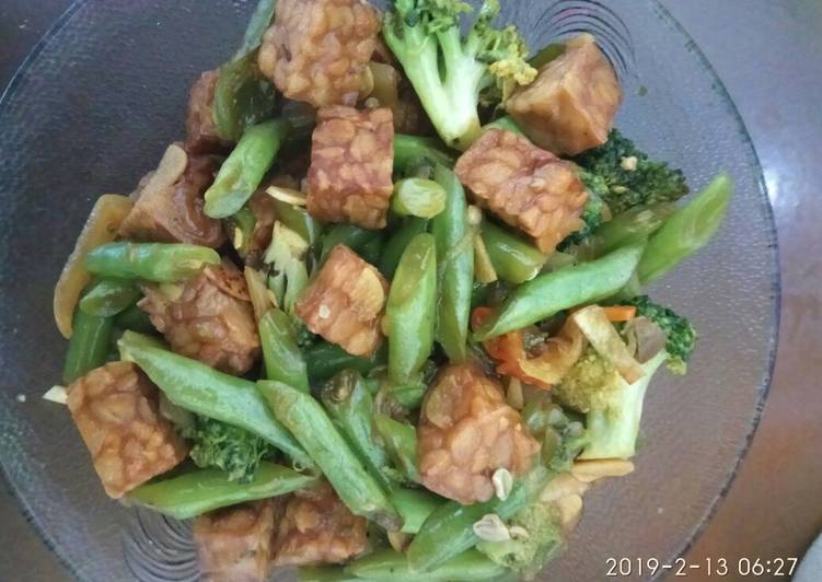 Cara meracik Tumis Brokoli Buncis yang Enak