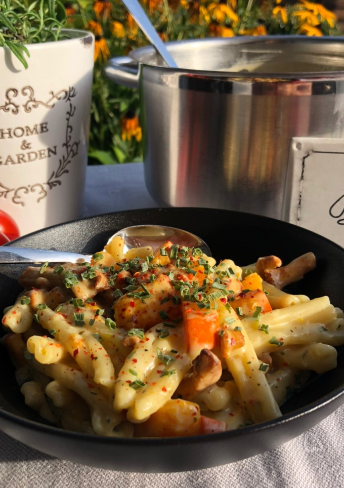 Pasta in Kürbis-Pfifferlingrahm Rezepthauptbild