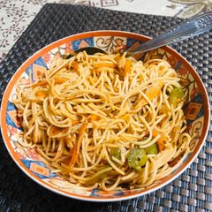 A picture of Hakka Noodles.