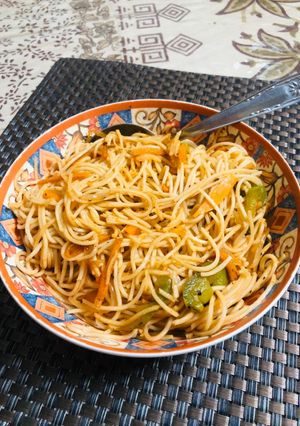 A picture of Hakka Noodles.
