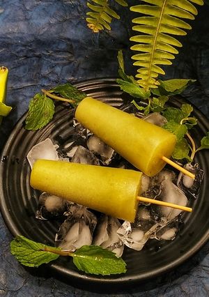 A picture of Kacha mango chuski.